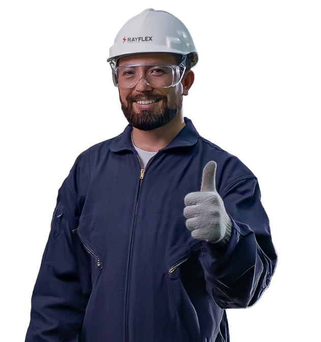 Foto do especialista da equipe de apoio da Rayflex próxima a você